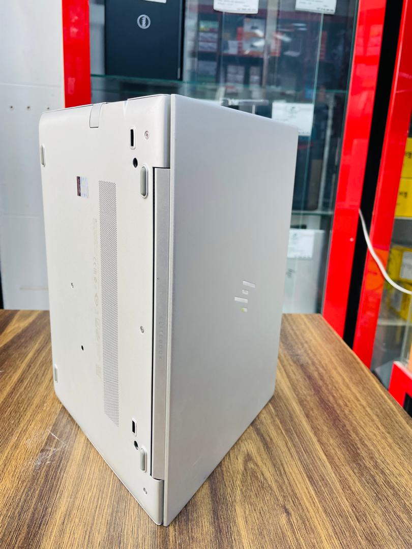 HP 830 G6 i7 8eme USED